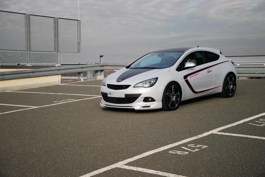  Opel Astra GTC by Steinmetz 2011 года  (фото 14 из 15)